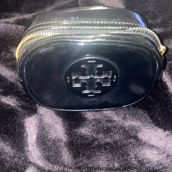 Tory Burch - Picture 3 of 6